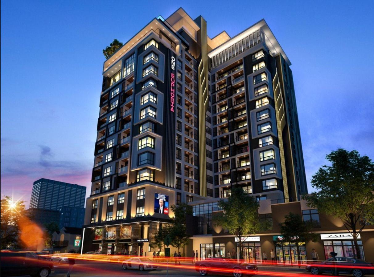 One Euphoria Luxe Hotel Angeles Exterior foto