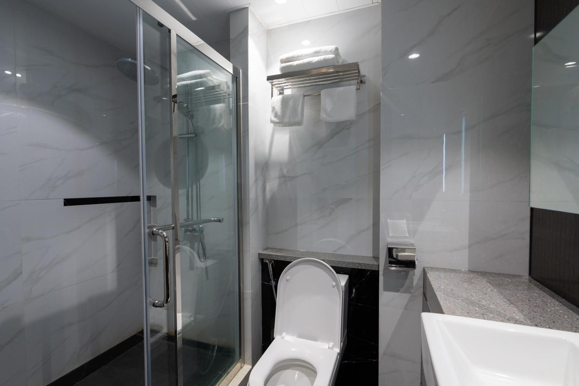 One Euphoria Luxe Hotel Angeles Exterior foto